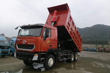 时骏 格奥雷重卡 300马力 6X4 5.8米自卸车(LFJ3255G1)