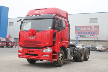 一汽解放 J6P重卡 2013款 390马力 6X4 牵引车(CA4250P66K24T1A1HE4)