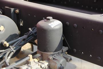 һ����� J6L�п� 164���� 4X2 6.8���ػ�������ͼƬ