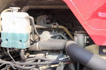 һ����� J6L�п� 164���� 4X2 6.8���ػ�������ͼƬ