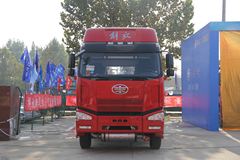 一汽解放 J6P重卡 350马力 6X4牵引车(危险品运输)(CA4250P66K2T1A1E4)