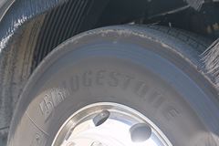 沃尔沃 新FH重卡 540马力 6X4自动挡牵引车(澳大利亚版)