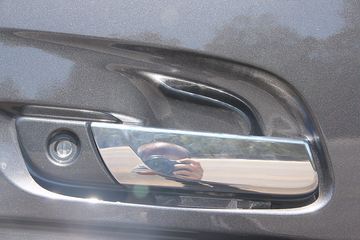 �ֶ��� ��FH16�ؿ� 600���� 6X4 ǣ����(�Ĵ����ǰ�����ȫ�ҳ�)ͼƬ