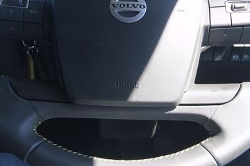 �ֶ��� ��FH16�ؿ� 600���� 6X4 ǣ����(�Ĵ����ǰ�����ȫ�ҳ�)ͼƬ