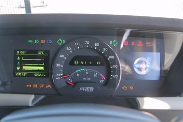 �ֶ��� ��FH16�ؿ� 600���� 6X4 ǣ����(�Ĵ����ǰ�����ȫ�ҳ�)ͼƬ