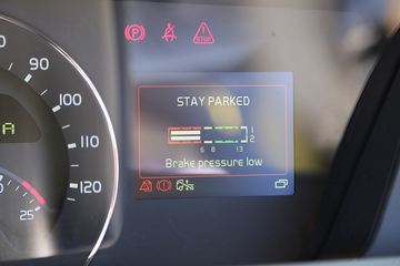 �ֶ��� ��FH16�ؿ� 600���� 6X4 ǣ����(�Ĵ����ǰ�����ȫ�ҳ�)ͼƬ