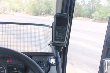 �ֶ��� ��FH16�ؿ� 600���� 6X4 ǣ����(�Ĵ����ǰ�����ȫ�ҳ�)ͼƬ