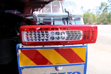 �ֶ��� ��FH16�ؿ� 600���� 6X4 ǣ����(�Ĵ����ǰ�����ȫ�ҳ�)ͼƬ