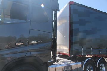 �ֶ��� ��FH16�ؿ� 600���� 6X4 ǣ����(�Ĵ����ǰ�����ȫ�ҳ�)ͼƬ