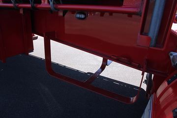 �ֶ��� ��FH16�ؿ� 600���� 6X4 ǣ����(�Ĵ����ǰ�����ȫ�ҳ�)ͼƬ