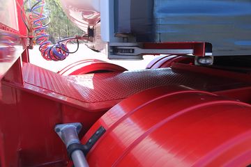 �ֶ��� ��FH16�ؿ� 600���� 6X4 ǣ����(�Ĵ����ǰ�����ȫ�ҳ�)ͼƬ