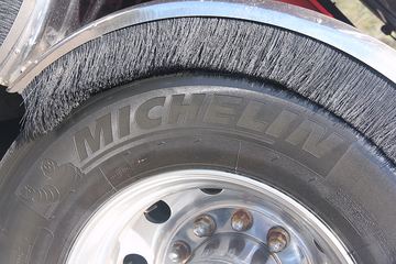 �ֶ��� ��FH16�ؿ� 600���� 6X4 ǣ����(�Ĵ����ǰ�����ȫ�ҳ�)ͼƬ