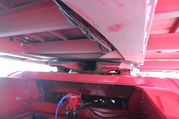 �ֶ��� ��FH16�ؿ� 600���� 6X4 ǣ����(�Ĵ����ǰ�����ȫ�ҳ�)ͼƬ