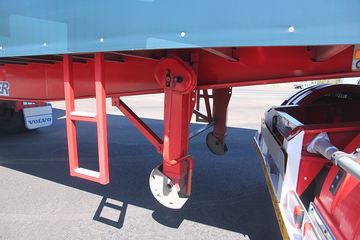 �ֶ��� ��FH16�ؿ� 600���� 6X4 ǣ����(�Ĵ����ǰ�����ȫ�ҳ�)ͼƬ