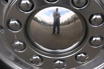 �ֶ��� ��FH16�ؿ� 600���� 6X4 ǣ����(�Ĵ����ǰ�����ȫ�ҳ�)ͼƬ