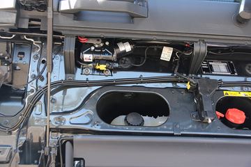 �ֶ��� ��FH16�ؿ� 600���� 6X4 ǣ����(�Ĵ����ǰ�����ȫ�ҳ�)ͼƬ