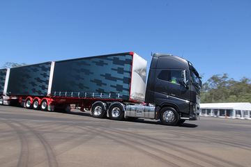 �ֶ��� ��FH16�ؿ� 600���� 6X4 ǣ����(�Ĵ����ǰ�����ȫ�ҳ�)ͼƬ