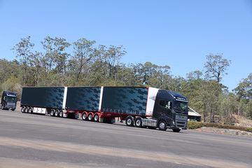 �ֶ��� ��FH16�ؿ� 600���� 6X4 ǣ����(�Ĵ����ǰ�����ȫ�ҳ�)ͼƬ