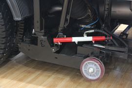 东风天锦&nbsp;扫路车外观图片