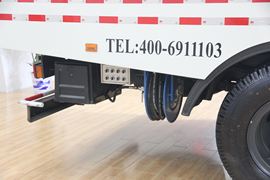 东风天锦&nbsp;扫路车外观图片