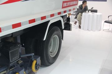 ���� ��˧�� 154���� 4X2 ϴɨ��ͼƬ