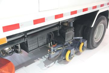 ���� ��˧�� 154���� 4X2 ϴɨ��ͼƬ