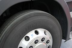 斯堪尼亚 R系列重卡 440马力 6X2牵引车(型号R440 Image)