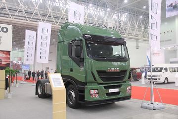 依维柯 Stralis重卡 420马力 4X2牵引车 (国四)(AS440S42TP-RR)