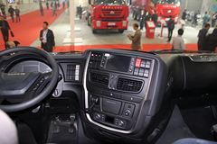 依维柯 Stralis重卡 420马力 4X2牵引车 (国四)(AS440S42TP-RR)