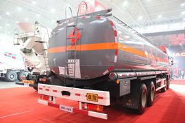 一汽解放底盘&nbsp;油罐车外观图片