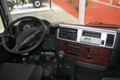 广汽日野 700系列重卡 380马力 6X4牵引车(YC4250SS2PK4)