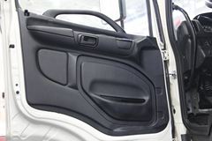 广汽日野 700系列重卡 380马力 6X4牵引车(YC4250SS2PK4)