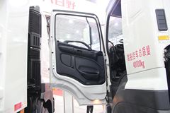 广汽日野 700系列重卡 380马力 6X4牵引车(YC4250SS2PK4)