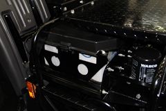 广汽日野 700系列重卡 380马力 6X4牵引车(YC4250SS2PK4)