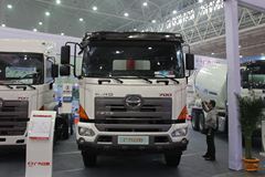 广汽日野 700系列重卡 350马力 8X4 8米自卸车(YC3310FY2PY4)