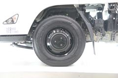 江铃凯锐800 120马力 3.7米排半厢式轻卡(豪华款)