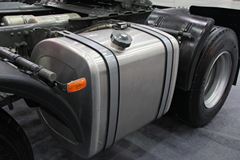 中国重汽 HOWO T5G重卡 340马力 6X2牵引车(ZZ4257N25CGD1)