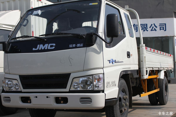 江铃 顺达宽体 普通款 109马力 3.7米排半栏板轻卡(JX1042TPG24)