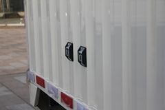 江铃 新凯运 109马力 4.22米单排厢式轻卡(JX5044XXYXG2)