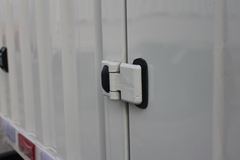 江铃 新凯运 109马力 4.22米单排厢式轻卡(JX5044XXYXG2)