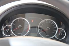 2013款江铃 域虎 2.4L柴油 四驱 双排皮卡(LX)