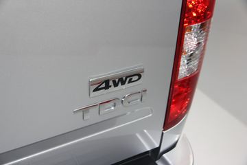 2013��� �� 2.4L���� ���� ˫��Ƥ��(LX)ͼƬ