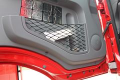 上汽红岩 杰狮M100重卡 390马力 6X4牵引车(国四)(CQ4255HTG334)