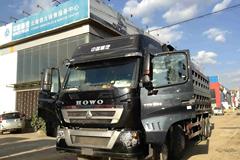 中国重汽 HOWO-T7H重卡 390马力 8X4 8.5米自卸车(ZZ3317V466HC1)