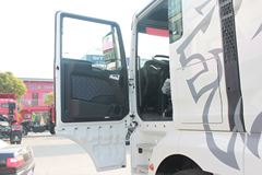 中国重汽 汕德卡SITRAK C7H重卡 400马力 4X2牵引车