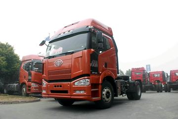 一汽解放 J6P重卡 2013款 420马力 4X2牵引车(CA4180P66K24E4)