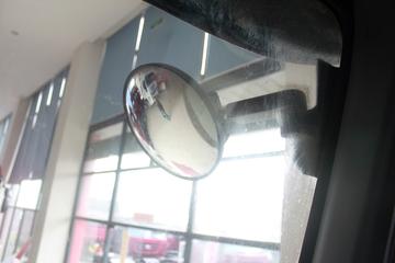 �������� ��ʨ�ؿ� 350���� 6X4 LNGǣ����ͼƬ