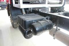 上汽红岩 杰狮重卡 350马力 6X4 LNG牵引车(CQ4256HTG384T)