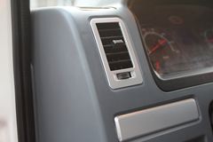 开瑞 绿卡S 129马力 4.215米单排栏板轻卡(SQR1041H02D)