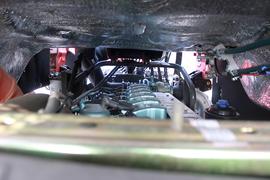 HOKA H7&nbsp;牵引车底盘                                                图片